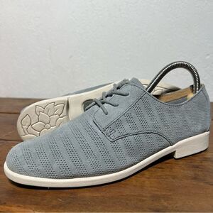 Born Passi Preforated Suede Blue Derby Shoes 7